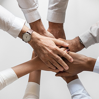 The company pays attention to talents, management talents, professional and technical talents, and skill operation talents